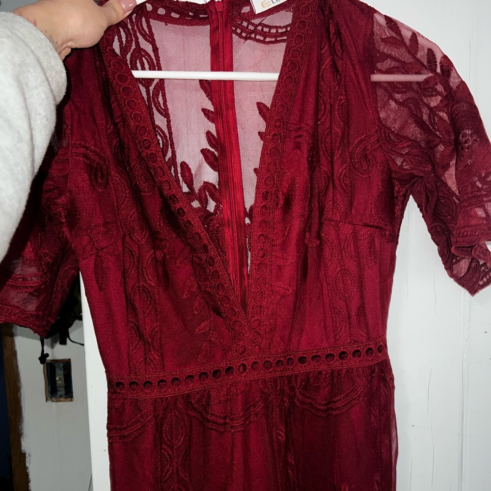 Lace Maxi Dress Lowcut